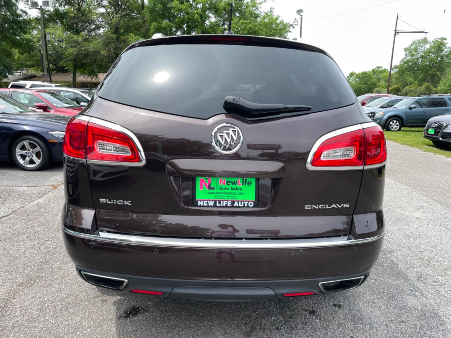 2016 BROWN BUICK ENCLAVE LEATHER (5GAKRBKD4GJ) with an 3.6L engine, Automatic transmission, located at 5103 Dorchester Rd., Charleston, SC, 29418-5607, (843) 767-1122, 36.245171, -115.228050 - Photo#5